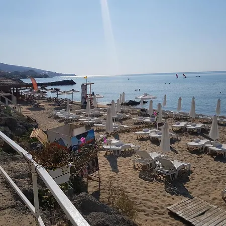 Aria Complex Aparthotel 3*