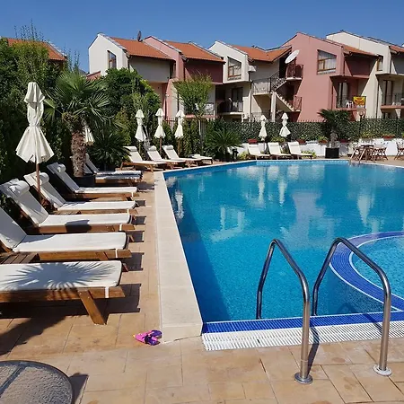 Aria Complex Aparthotel