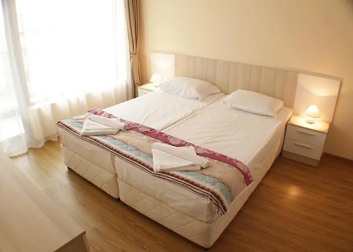 Aria Complex סבטי ולאס