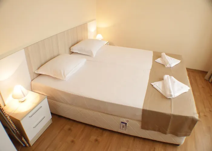 Aria Complex מלון דירות סבטי ולאס